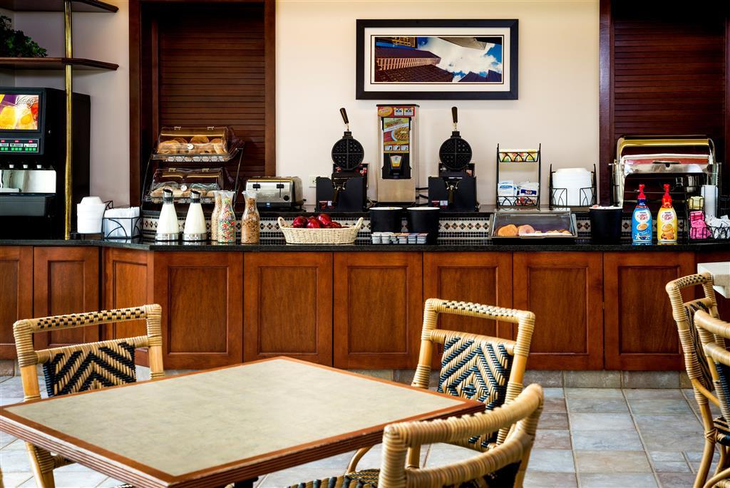 The Prussia Hotel, BW Signature Collection By Best Western King of Prussia Restaurant photo